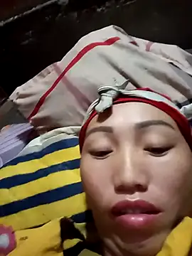 hot-luna- online show from February 6, 2026, 7:54 pm