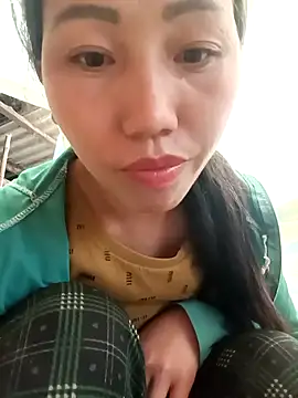 hot-luna- online show from February 22, 2026, 9:55 am