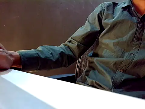 Indian-gentleman teen online show from March 4, 2026, 3:42 pm