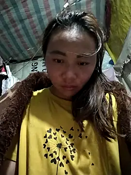 Bella-222 online show from February 18, 2026, 11:23 pm