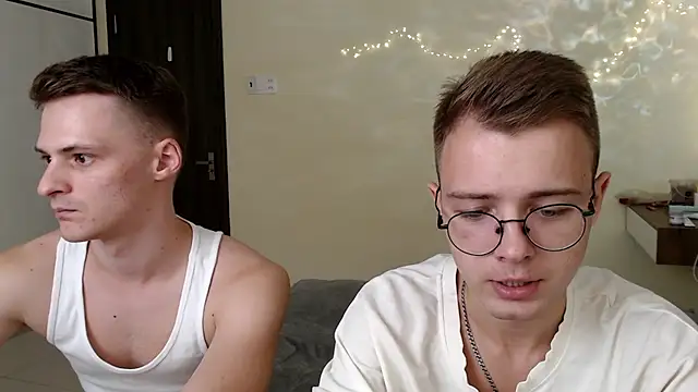 NikiKerryCum online show from July 7, 2026, 11:36 am