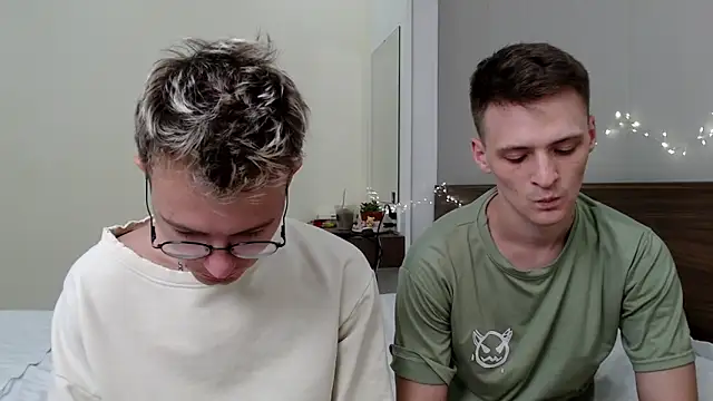 NikiKerryCum online show from March 13, 2026, 3:28 pm