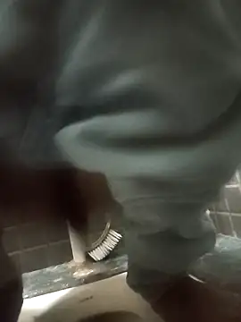 Snapshot of telugucoupless143 chatting on April 6, 2026, 4:41 am telugucoupless143 online show from April 6, 2026, 4:41 am