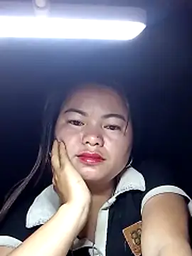 Snapshot of emlylyxinh chatting on February 10, 2026, 10:31 pm emlylyxinh online show from February 10, 2026, 10:31 pm