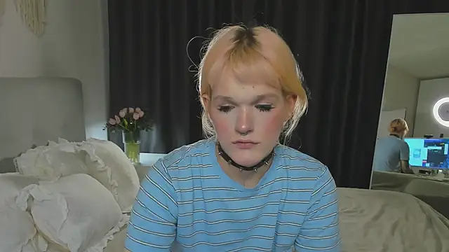 Snapshot of Lollita_Morgan chatting on May 29, 2026, 10:32 am Lollita Morgan online show from May 29, 2026, 10:32 am