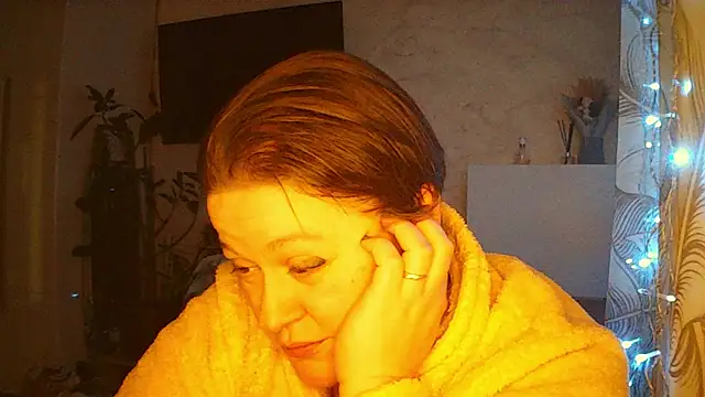 Snapshot of Your_Goddess888 chatting on February 6, 2026, 8:21 am Your Goddess888 online show from February 6, 2026, 8:21 am