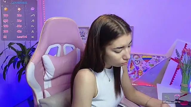 Sofiagomez777 online show from March 1, 2026, 4:34 am