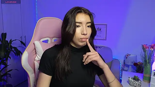 Sofiagomez777 online show from February 12, 2026, 3:39 am