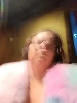 Snapshot of pulpeuse64 chatting on April 2, 2026, 6:14 pm pulpeuse64 online show from April 2, 2026, 6:14 pm