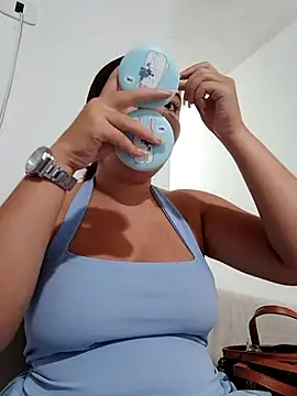 Snapshot of lyss_muller chatting on May 29, 2026, 11:55 pm lyss muller online show from May 29, 2026, 11:55 pm