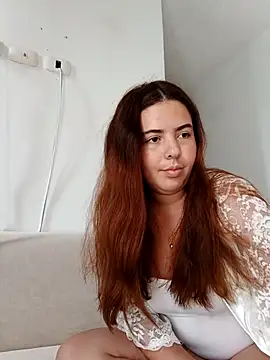 Snapshot of lyss_muller chatting on May 17, 2026, 2:28 pm lyss muller online show from May 17, 2026, 2:28 pm
