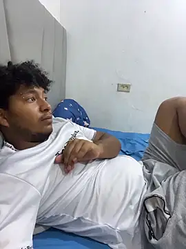 Snapshot of Danny_black11 chatting on February 13, 2026, 5:57 pm Danny black11 online show from February 13, 2026, 5:57 pm