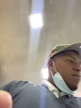 Snapshot of Danny_black11 chatting on March 14, 2026, 11:33 pm Danny black11 online show from March 14, 2026, 11:33 pm