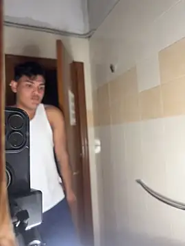 DavShi online show from February 4, 2026, 11:55 pm