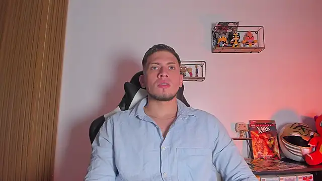 Snapshot of SebastianMaximoff_ chatting on February 16, 2026, 9:34 pm SebastianMaximoff online show from February 16, 2026, 9:34 pm