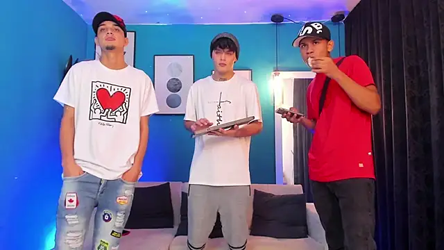 KingOfHeavens 2 online show from February 12, 2026, 6:24 am