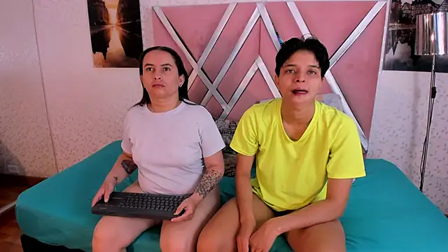 natasha and zoe online show from March 1, 2026, 11:21 am