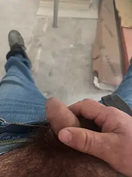 Snapshot of yolanda339 chatting on April 15, 2026, 11:49 am yolanda339 online show from April 15, 2026, 11:49 am