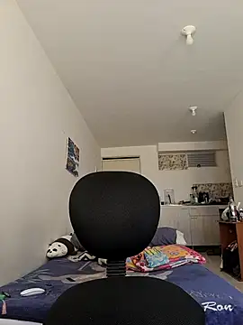 Snapshot of KLEYTON33 chatting on February 9, 2026, 6:28 pm KLEYTON33 online show from February 9, 2026, 6:28 pm