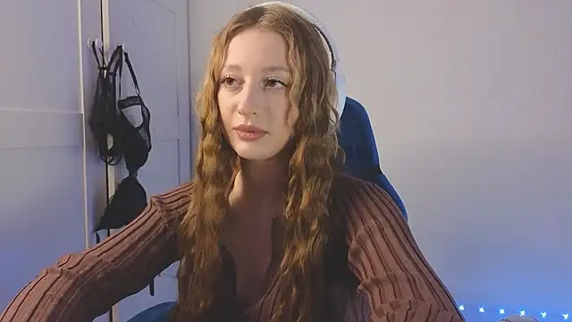 Snapshot of nikapie chatting on February 3, 2026, 5:38 am nikapie online show from February 3, 2026, 5:38 am