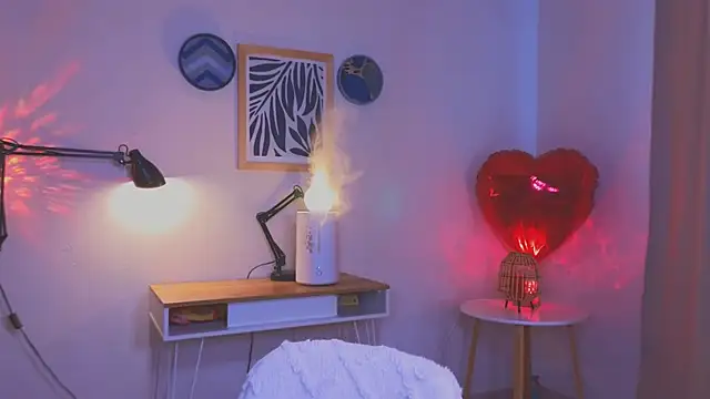 Snapshot of nikapie chatting on February 25, 2026, 5:07 am nikapie online show from February 25, 2026, 5:07 am