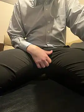 Snapshot of yuuuuusuke00 chatting on February 20, 2026, 1:13 am yuuuuusuke00 online show from February 20, 2026, 1:13 am