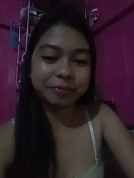 Snapshot of Heavens_night04 chatting on February 2, 2026, 10:42 pm Heavens night04 online show from February 2, 2026, 10:42 pm