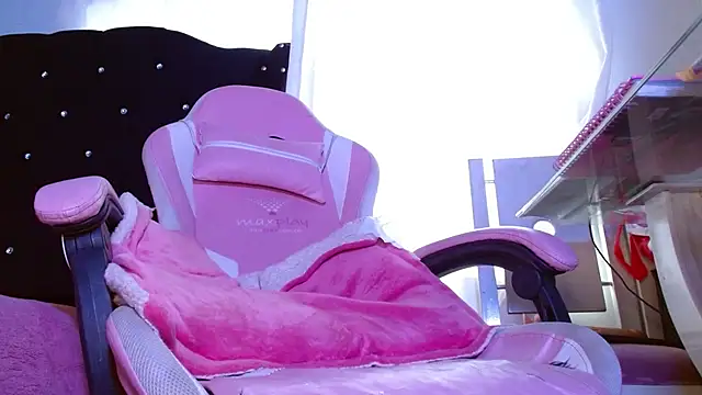 Snapshot of Nasty_queen_sofia chatting on March 30, 2026, 7:59 pm Nasty queen sofia online show from March 30, 2026, 7:59 pm