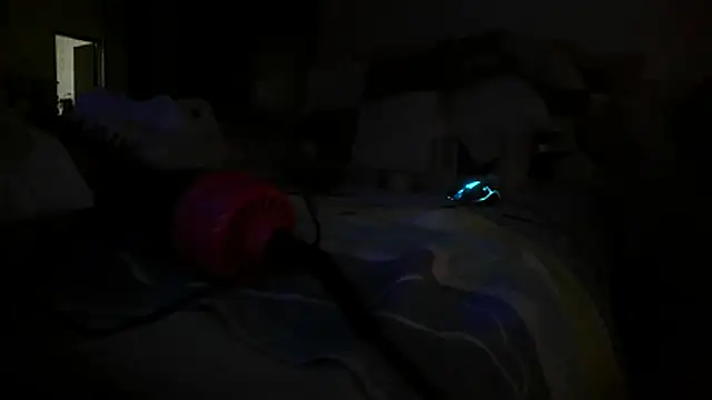 Snapshot of bialoba7 chatting on December 14, 2025, 8:58 pm bialoba7 online show from December 14, 2025, 8:58 pm