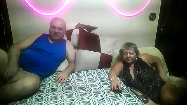 Snapshot of bialoba7 chatting on November 12, 2025, 10:46 pm bialoba7 online show from November 12, 2025, 10:46 pm