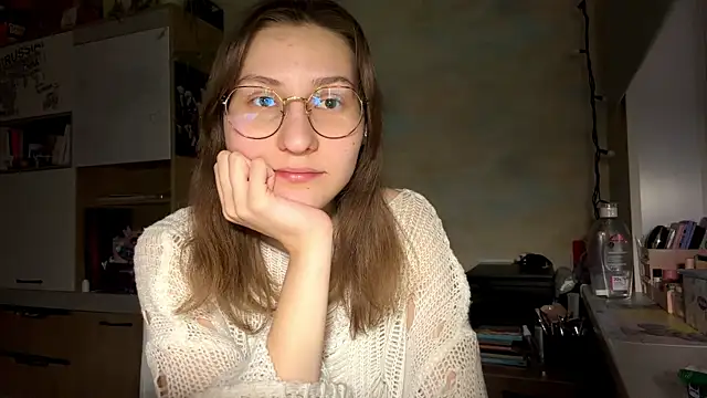 Miaaa Moon online show from February 19, 2026, 4:15 pm