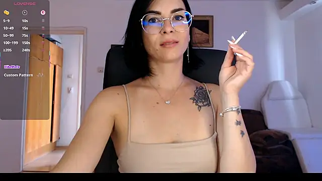 Snapshot of emacandy chatting on July 20, 2026, 3:25 pm emacandy online show from July 20, 2026, 3:25 pm