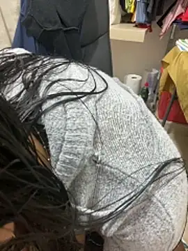 Snapshot of Camila1545 chatting on February 3, 2026, 1:49 am Camila1545 online show from February 3, 2026, 1:49 am