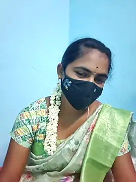 Snapshot of Tamil_Hot_Shana chatting on April 10, 2026, 5:09 pm Tamil Hot Shana online show from April 10, 2026, 5:09 pm