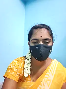 Snapshot of Tamil_Hot_Shana chatting on April 13, 2026, 4:33 pm Tamil Hot Shana online show from April 13, 2026, 4:33 pm