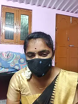 Snapshot of Tamil_Hot_Shana chatting on April 14, 2026, 5:29 pm Tamil Hot Shana online show from April 14, 2026, 5:29 pm