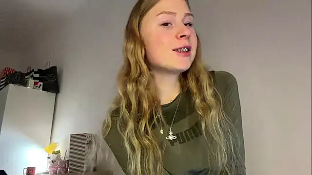 Flexiblegirl online show from February 22, 2026, 5:25 pm