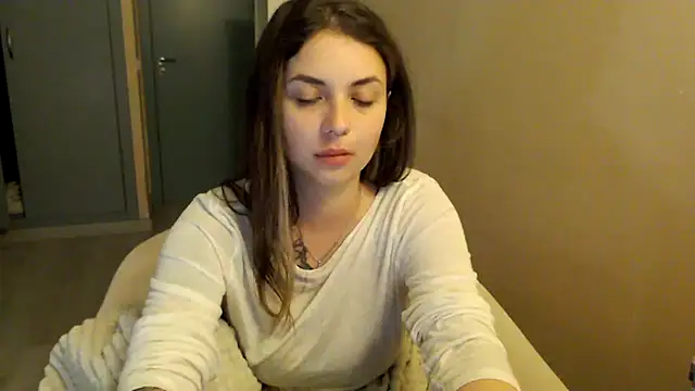 JuliaGraceOF online show from February 7, 2026, 9:56 pm