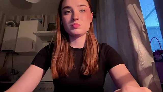 LissaBliss online show from March 13, 2026, 3:06 pm