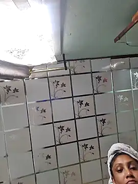 sexykajol2001 online show from April 18, 2026, 7:33 am