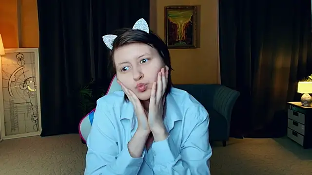 Snapshot of CarenSamele chatting on February 10, 2026, 10:47 am CarenSamele online show from February 10, 2026, 10:47 am