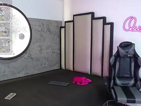 Snapshot of Philipp-Jones chatting on February 21, 2026, 11:56 am Philipp-Jones online show from February 21, 2026, 11:56 am