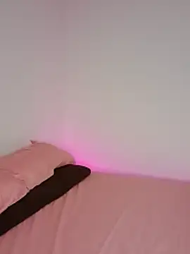 Maria x Alejandra online show from February 28, 2026, 9:47 pm