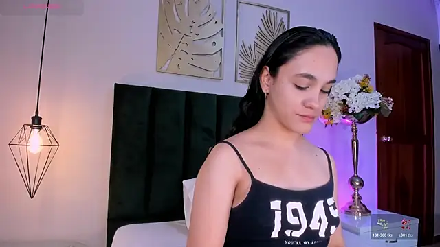 Snapshot of CelesteQueeen chatting on July 9, 2026, 12:26 pm CelesteQueeen online show from July 9, 2026, 12:26 pm