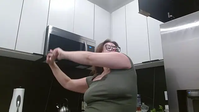 HazelSkyesChat online show from March 27, 2026, 3:35 pm