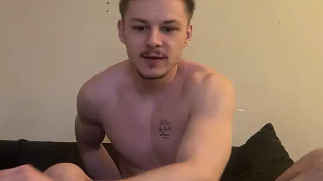 Snapshot of Lucas328706 chatting on February 17, 2026, 12:57 pm Lucas328706 online show from February 17, 2026, 12:57 pm