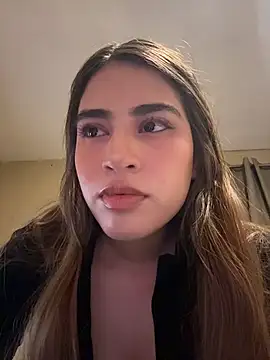 Snapshot of romyamo chatting on March 30, 2026, 3:19 am romyamo online show from March 30, 2026, 3:19 am