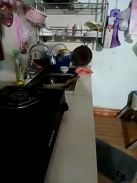 Snapshot of Tulip_ii chatting on February 12, 2026, 5:51 am Tulip ii online show from February 12, 2026, 5:51 am