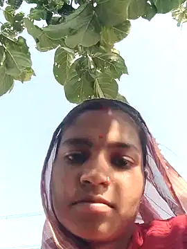 Snapshot of Gungun_thakur chatting on February 17, 2026, 9:06 am Gungun thakur online show from February 17, 2026, 9:06 am