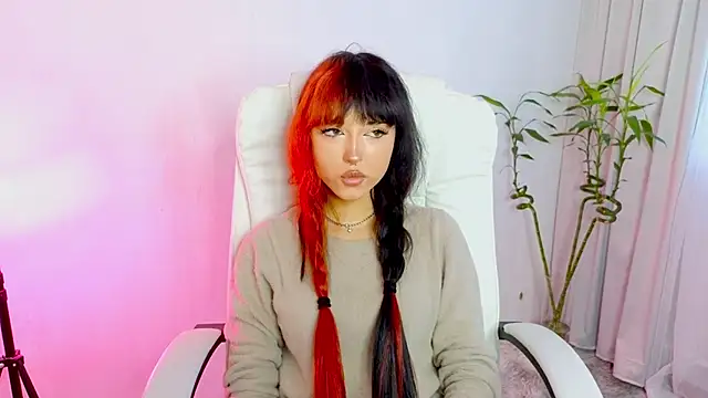   Amiraa online show from February 8, 2026, 10:57 am